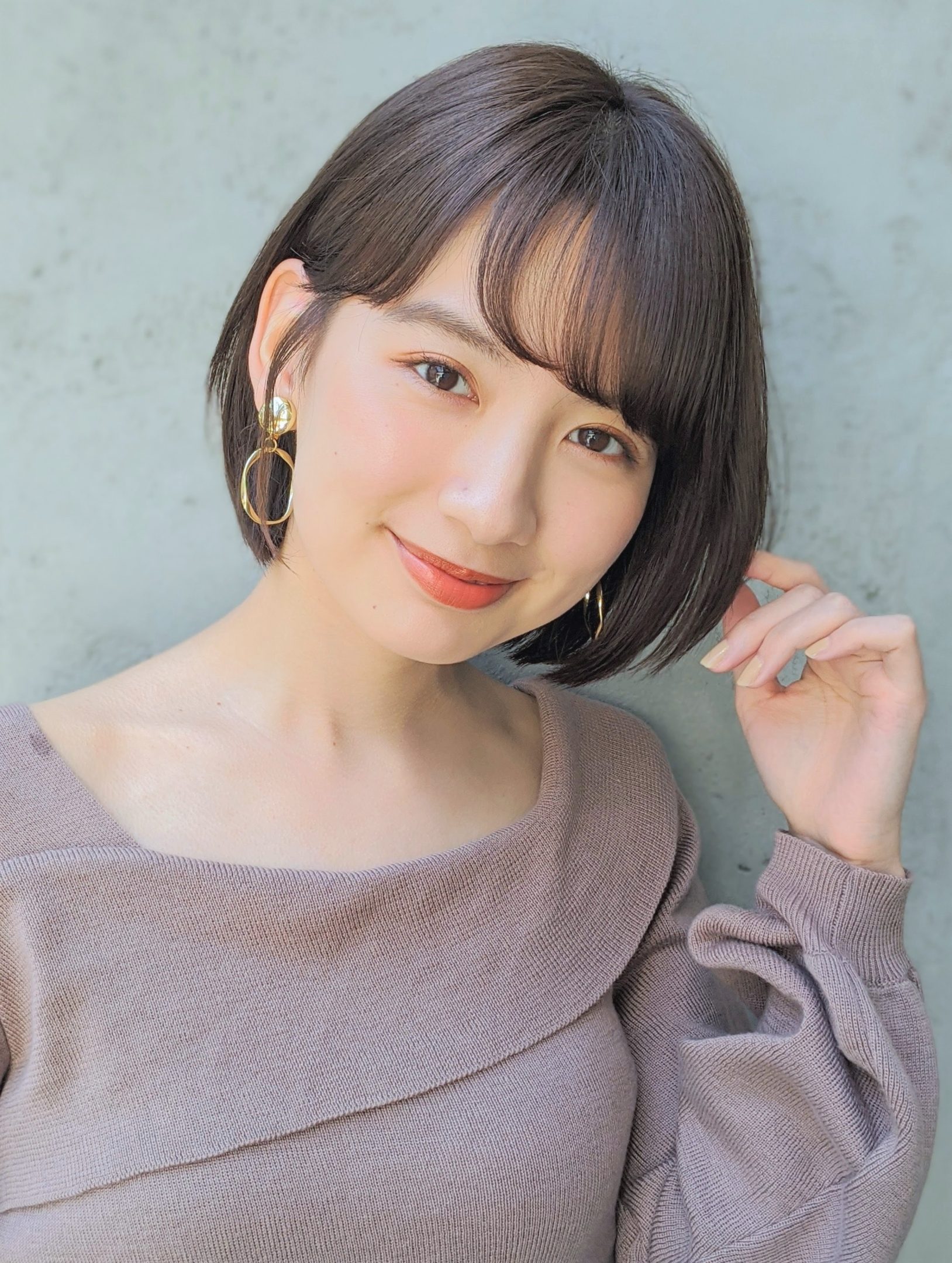 ナチュラルが可愛いシンプルなミニボブ♪