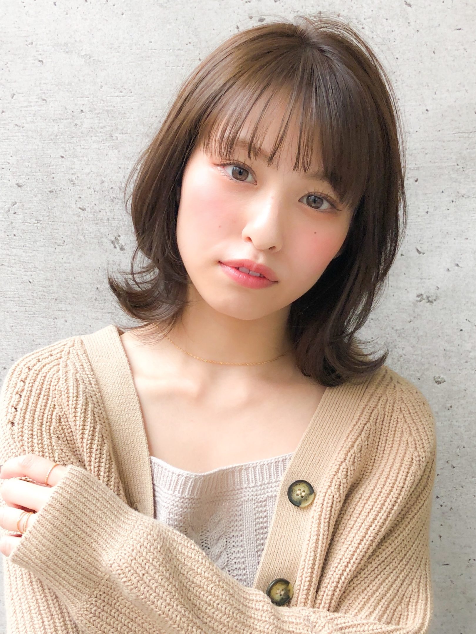 『Agnos 青山 石川』ひし形シルエット外ハネミディ♪