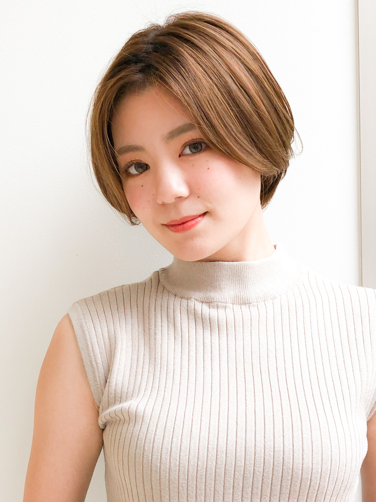 センターパートの大人ショート【Agnos青山　上遠野 裕樹】