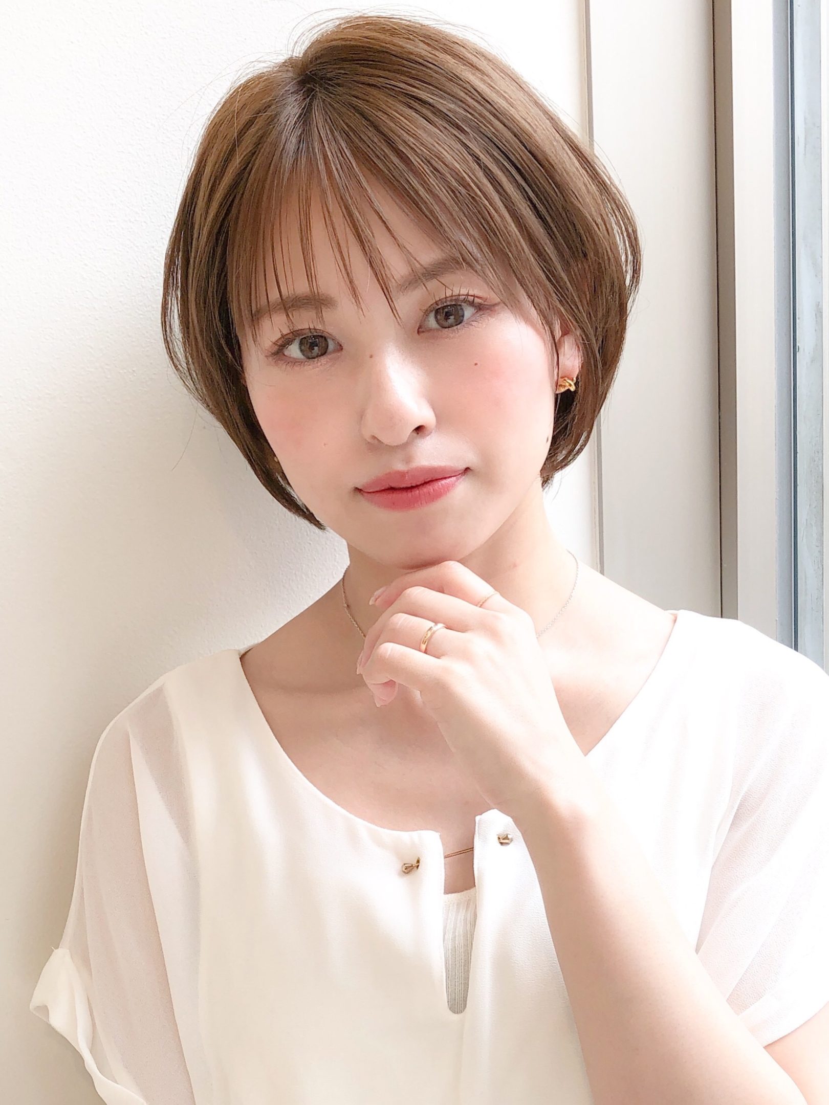 艶髪ストレートショート【Agnos青山　上遠野裕樹】