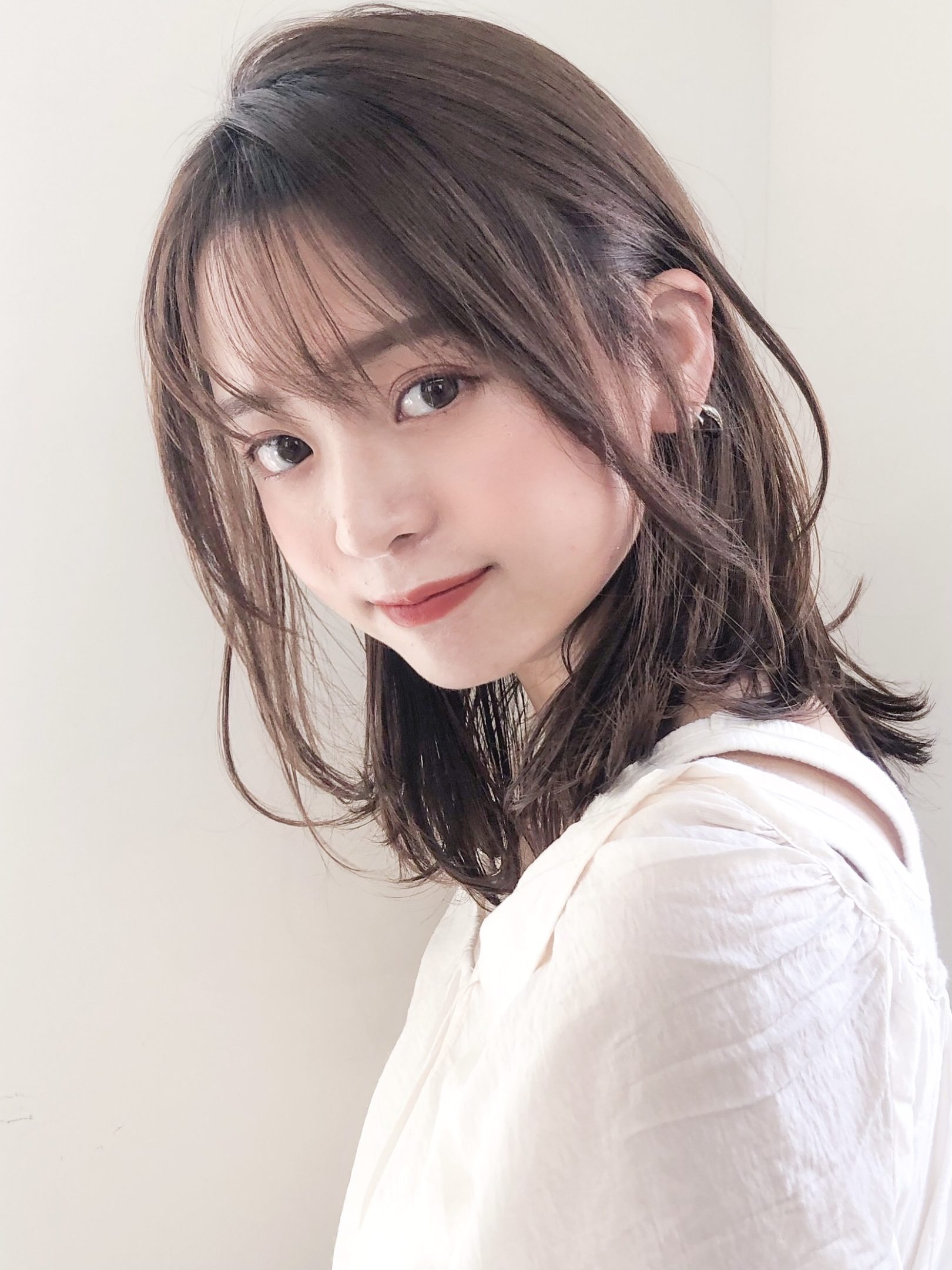 外ハネレイヤー毛先パーマ