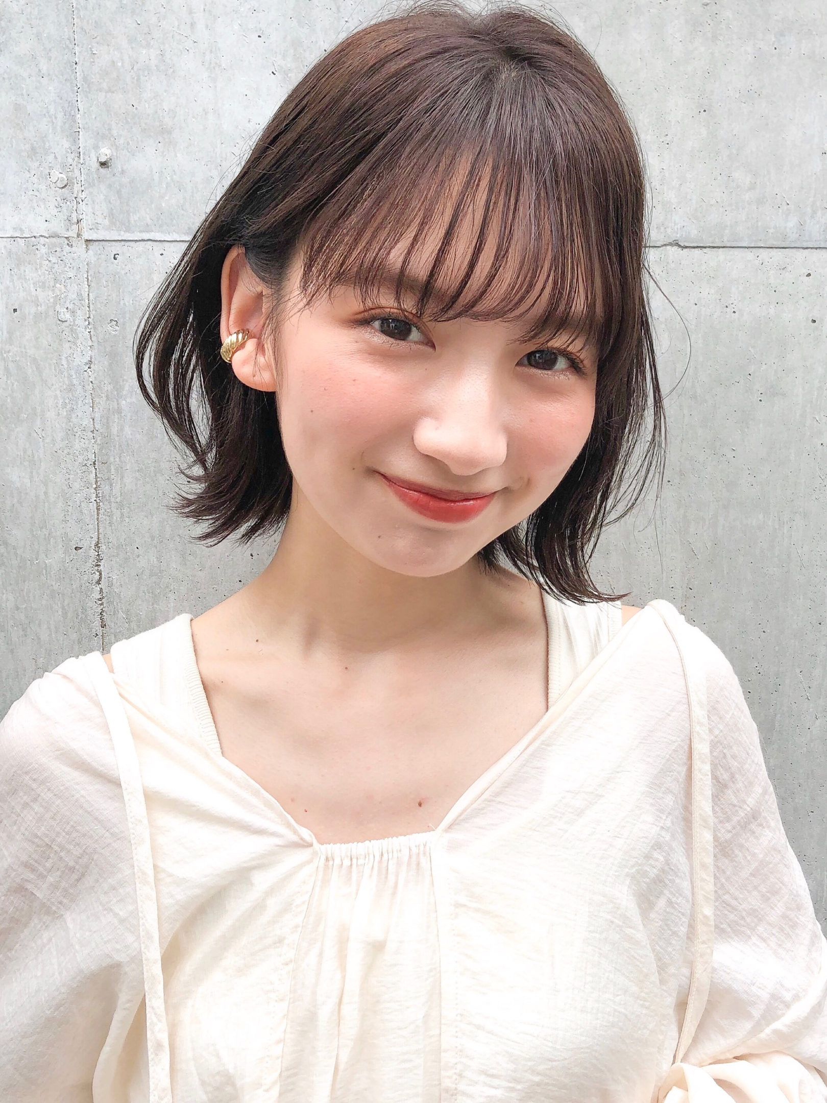 外ハネくびれレイヤーボブルフ