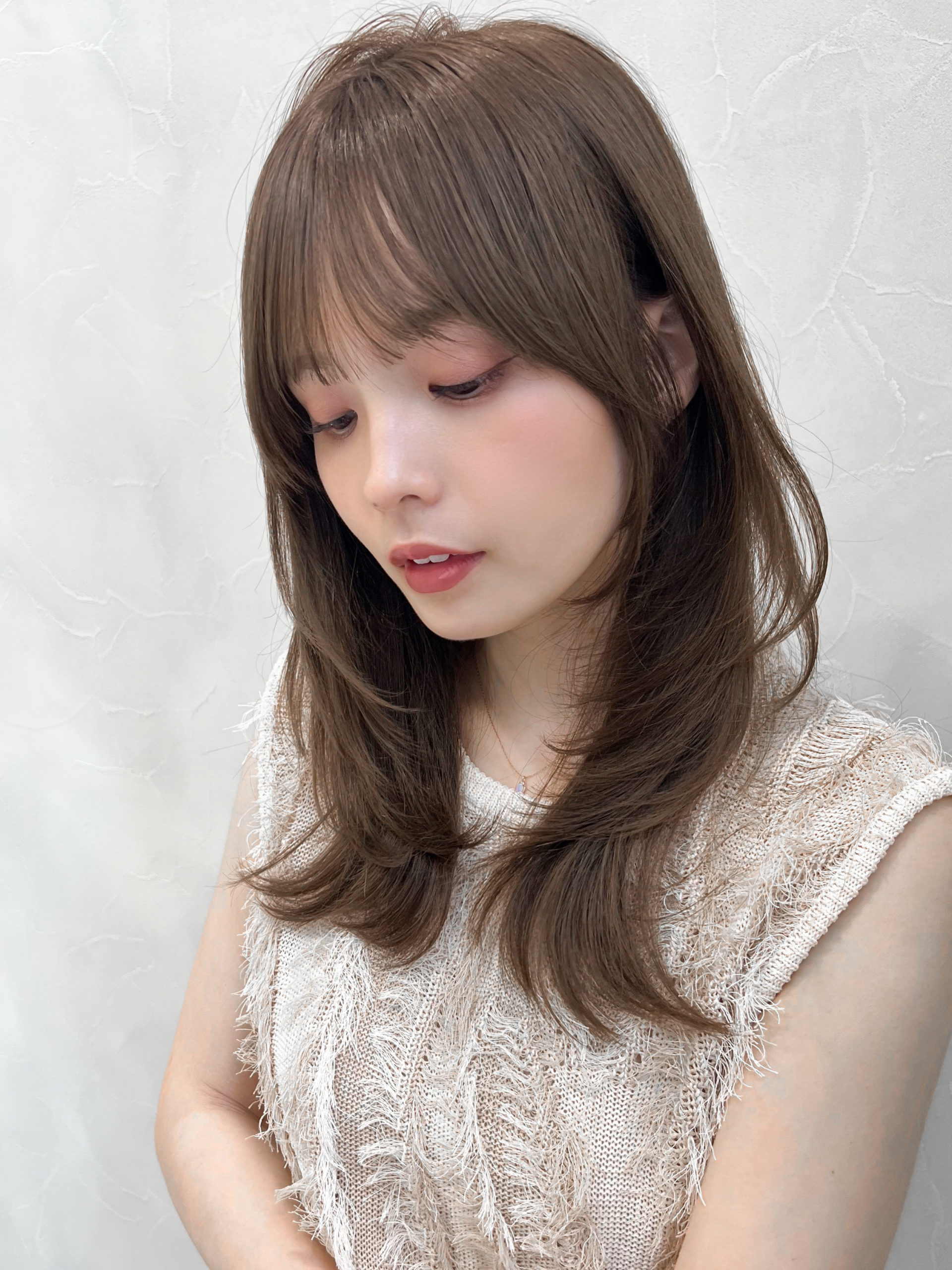 小顔見えが叶うくびれセミロング♪