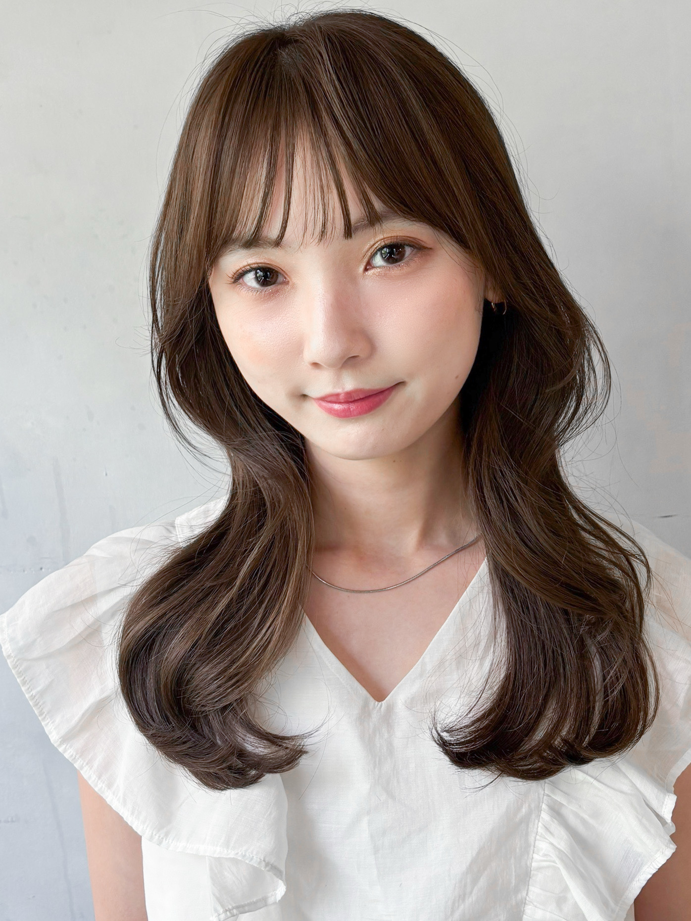 小顔効果◎顔まわりカット