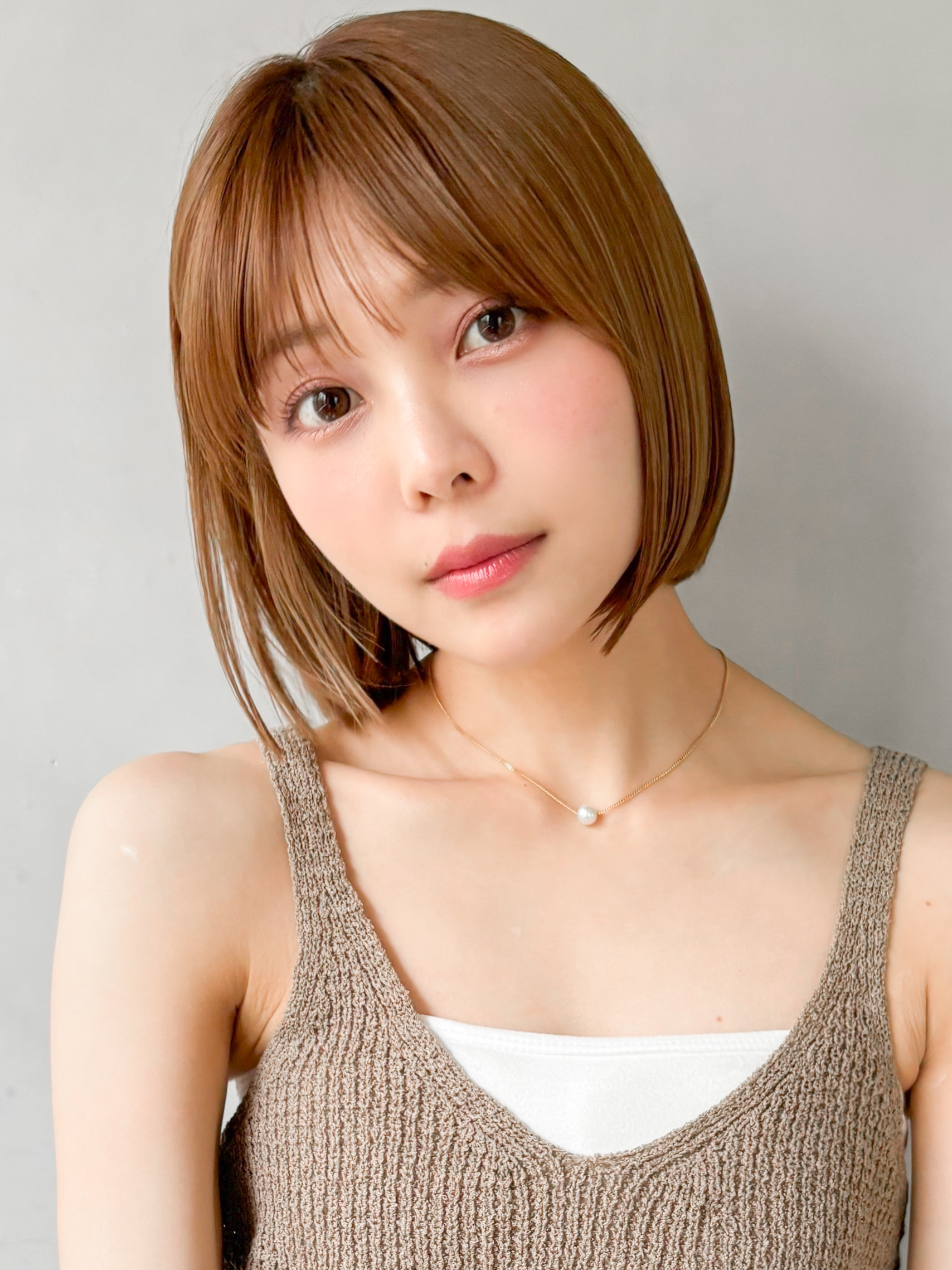 ぷつっとまとまる内巻きボブ