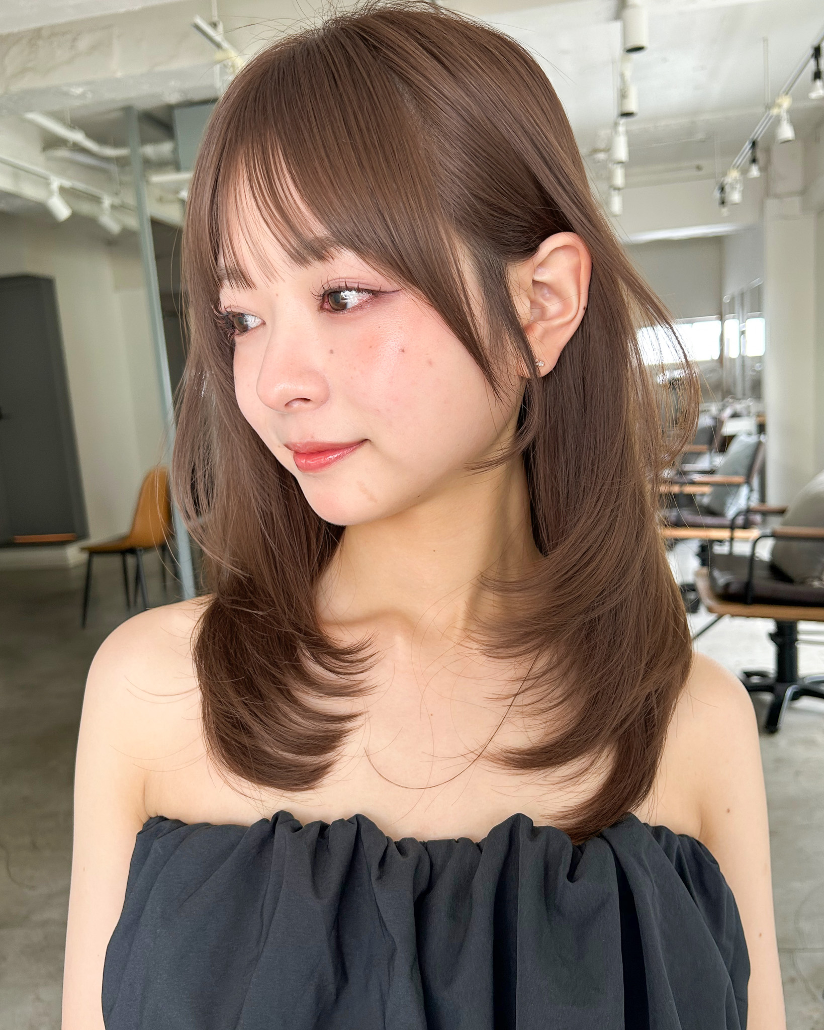 印象を左右する【前髪と顔まわり】