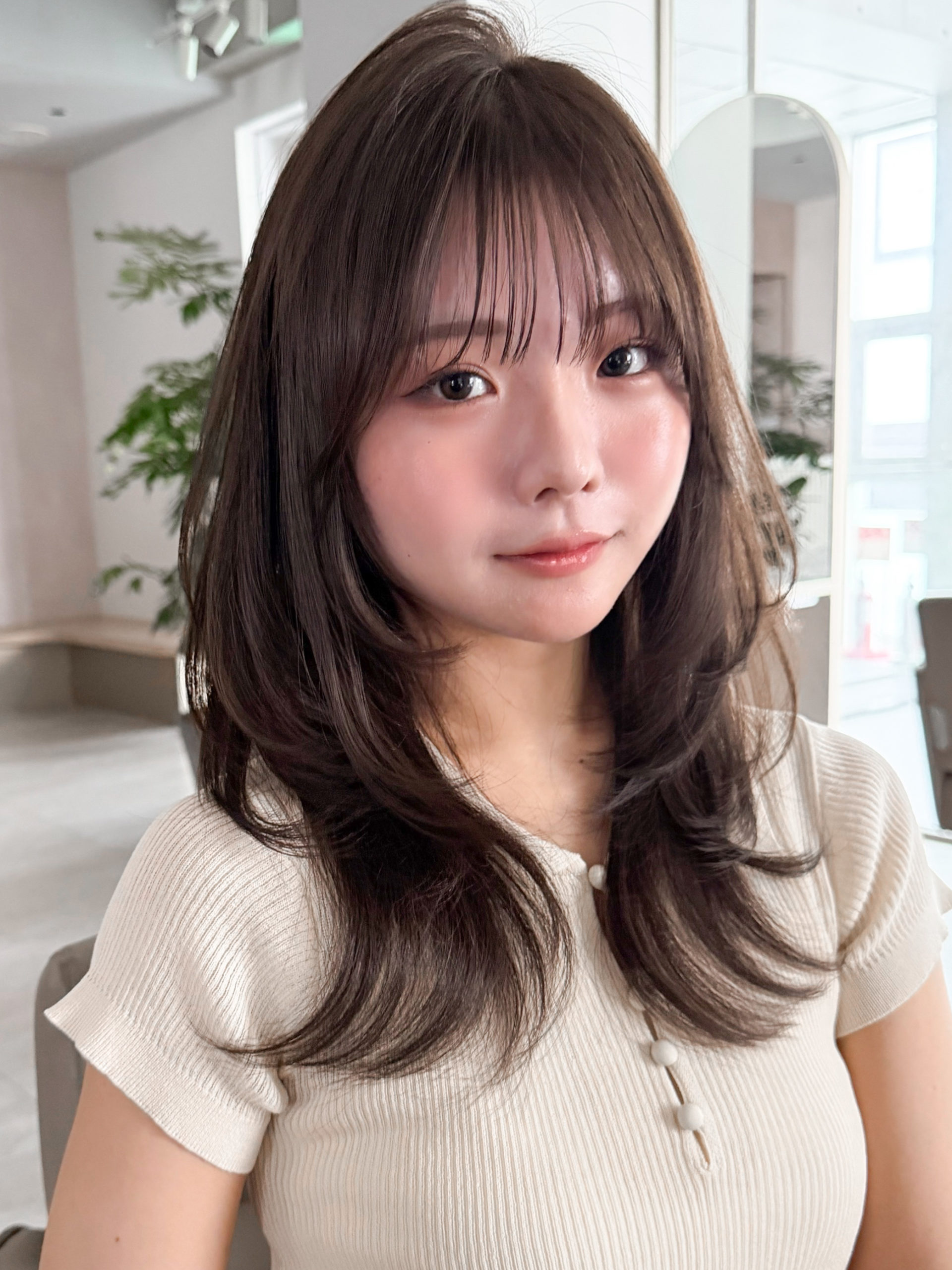 軽さがでるレイヤースタイル♪ – KANOW GROUP