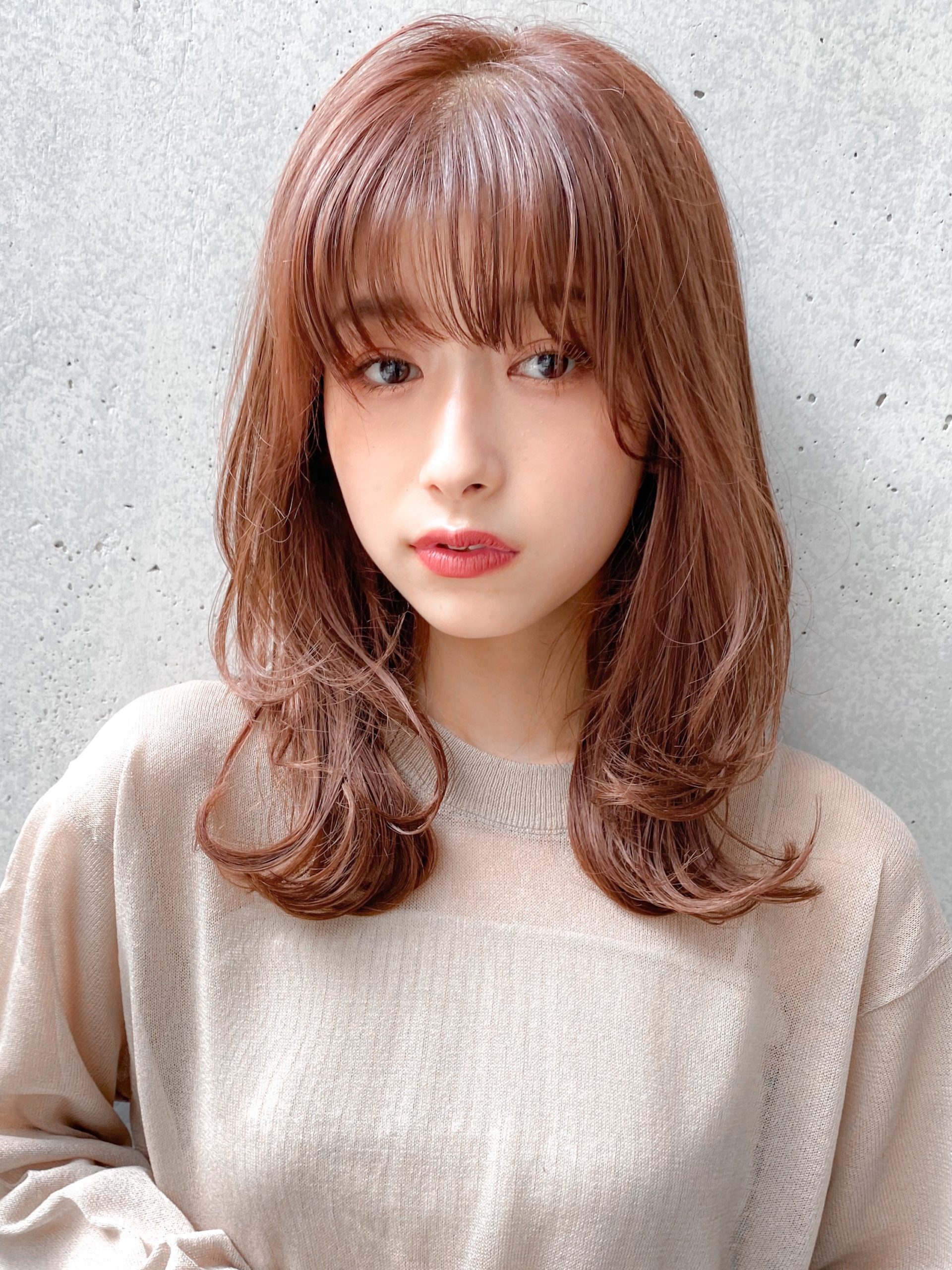 セミロングのレイヤースタイル！