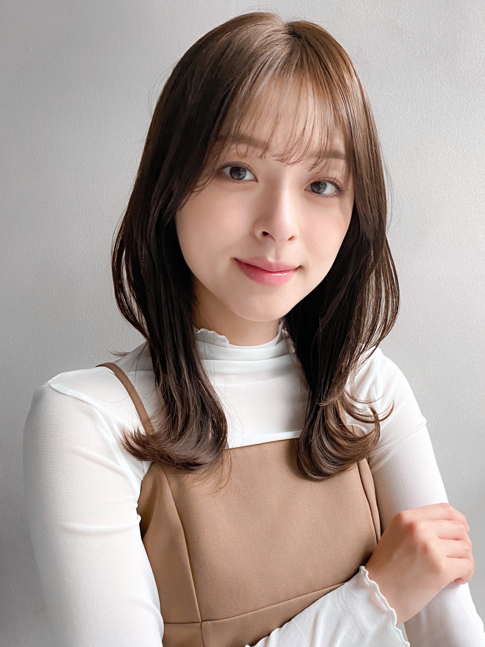 セミロングのふんわりヘア！