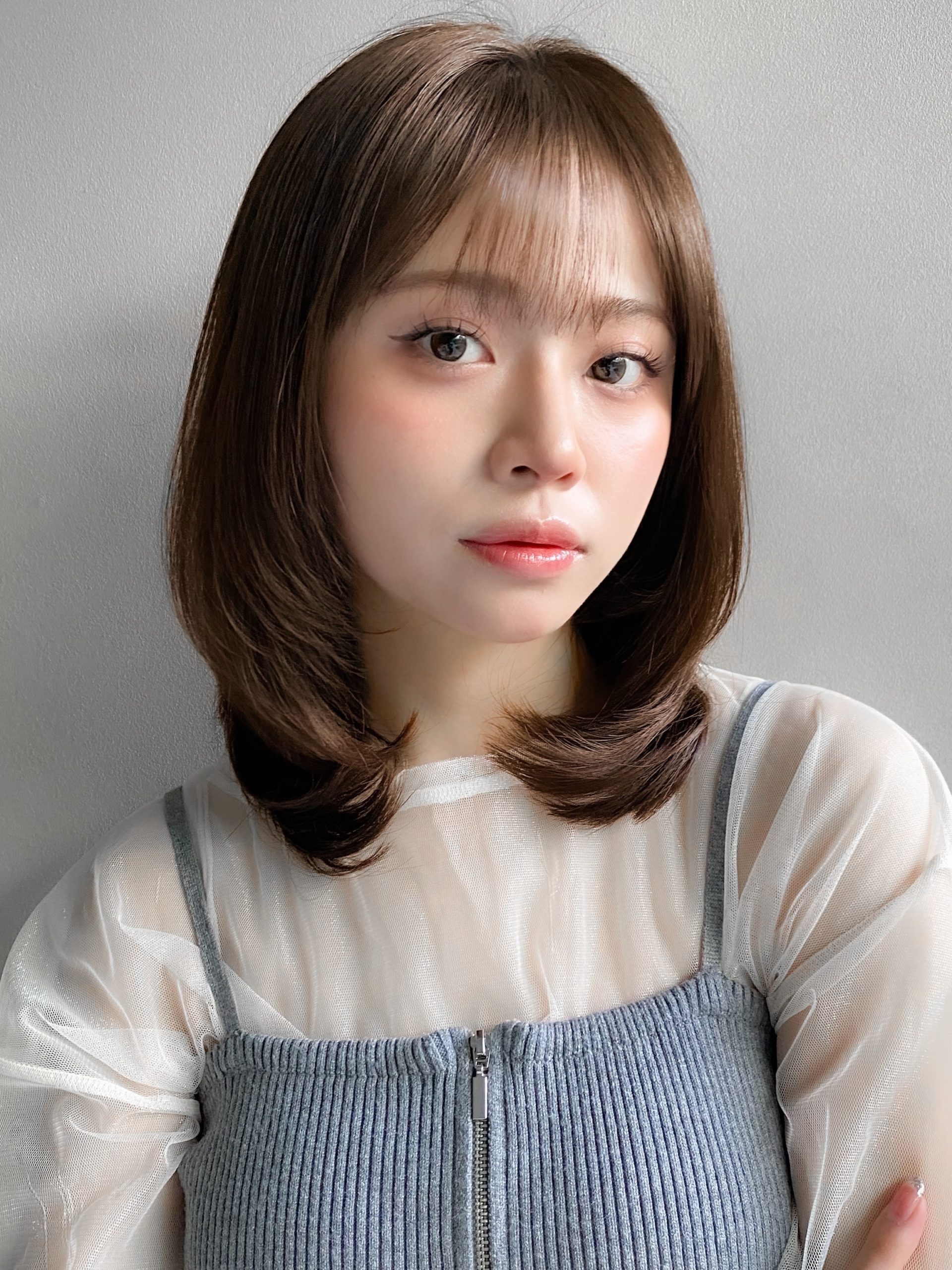 シルエットがかわいいレイヤースタイル！