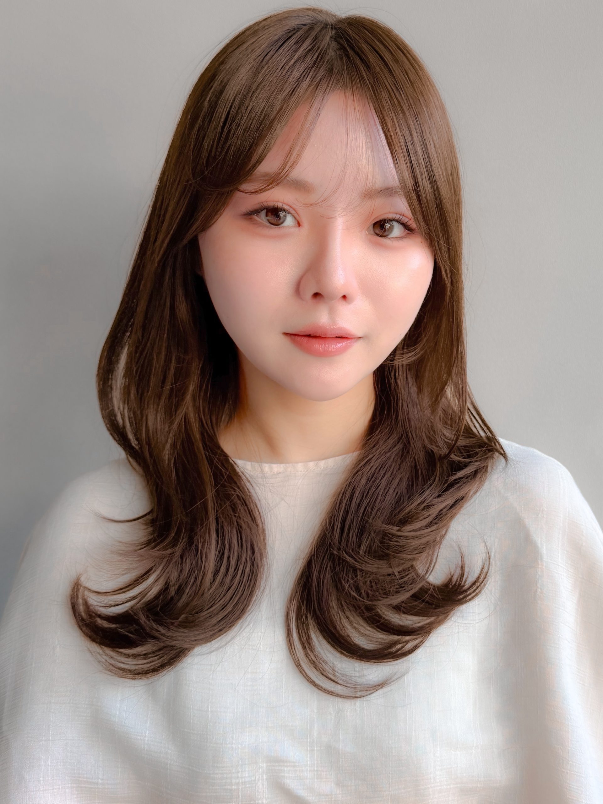 セミロングのレイヤースタイル!