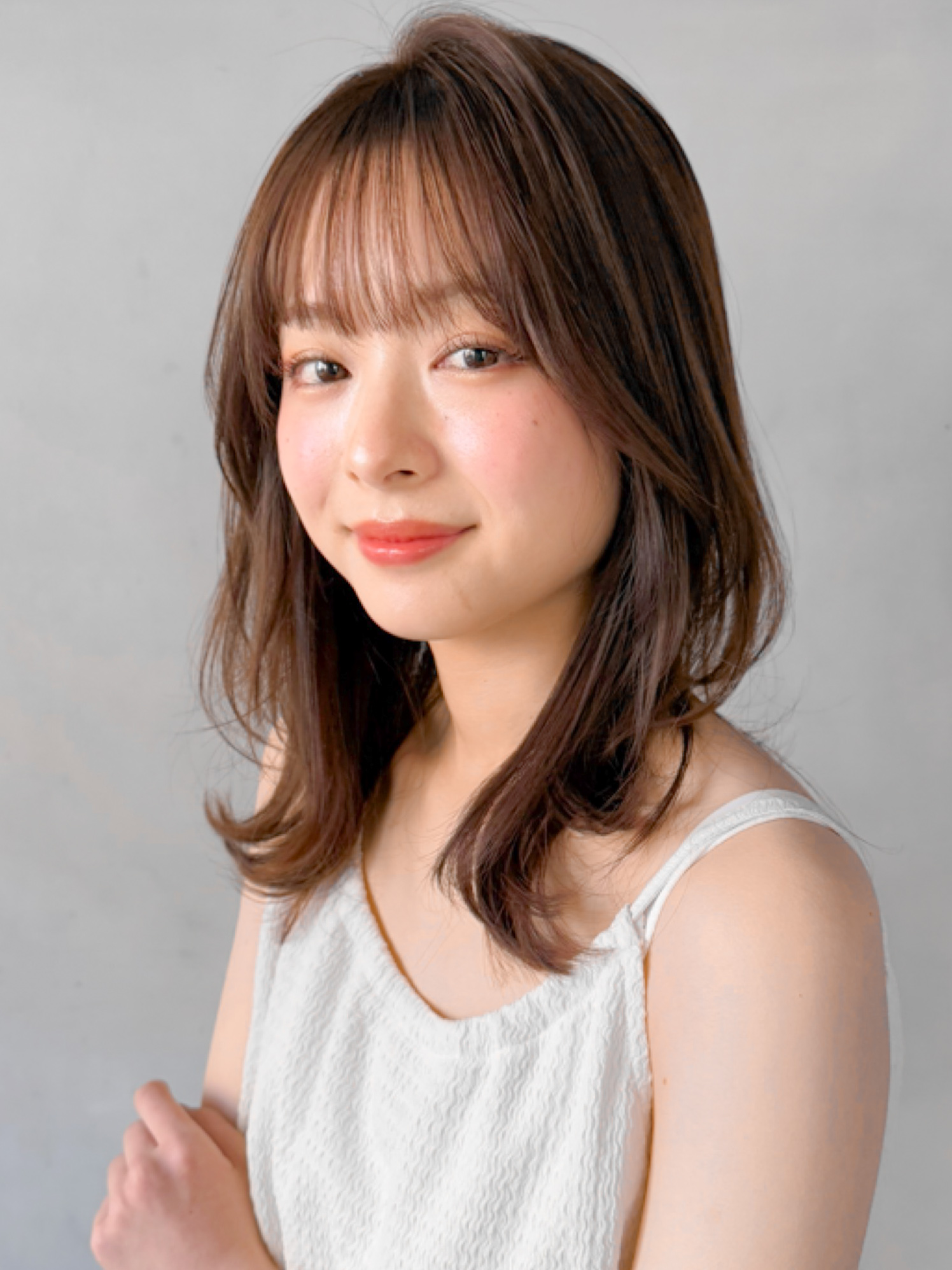 毛先ワンカールでふんわりスタイル♪