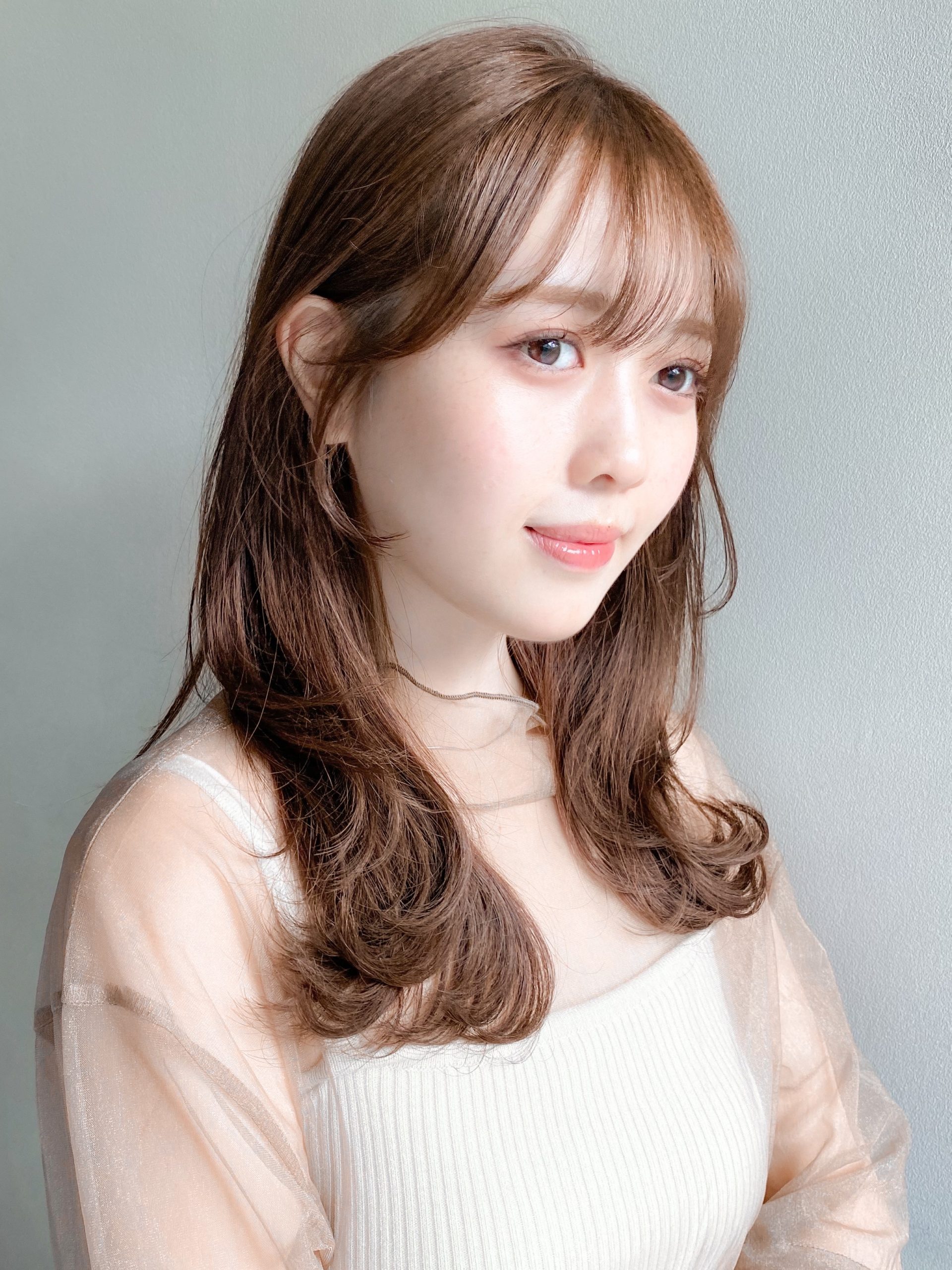 セミロングの外ハネワンカール！