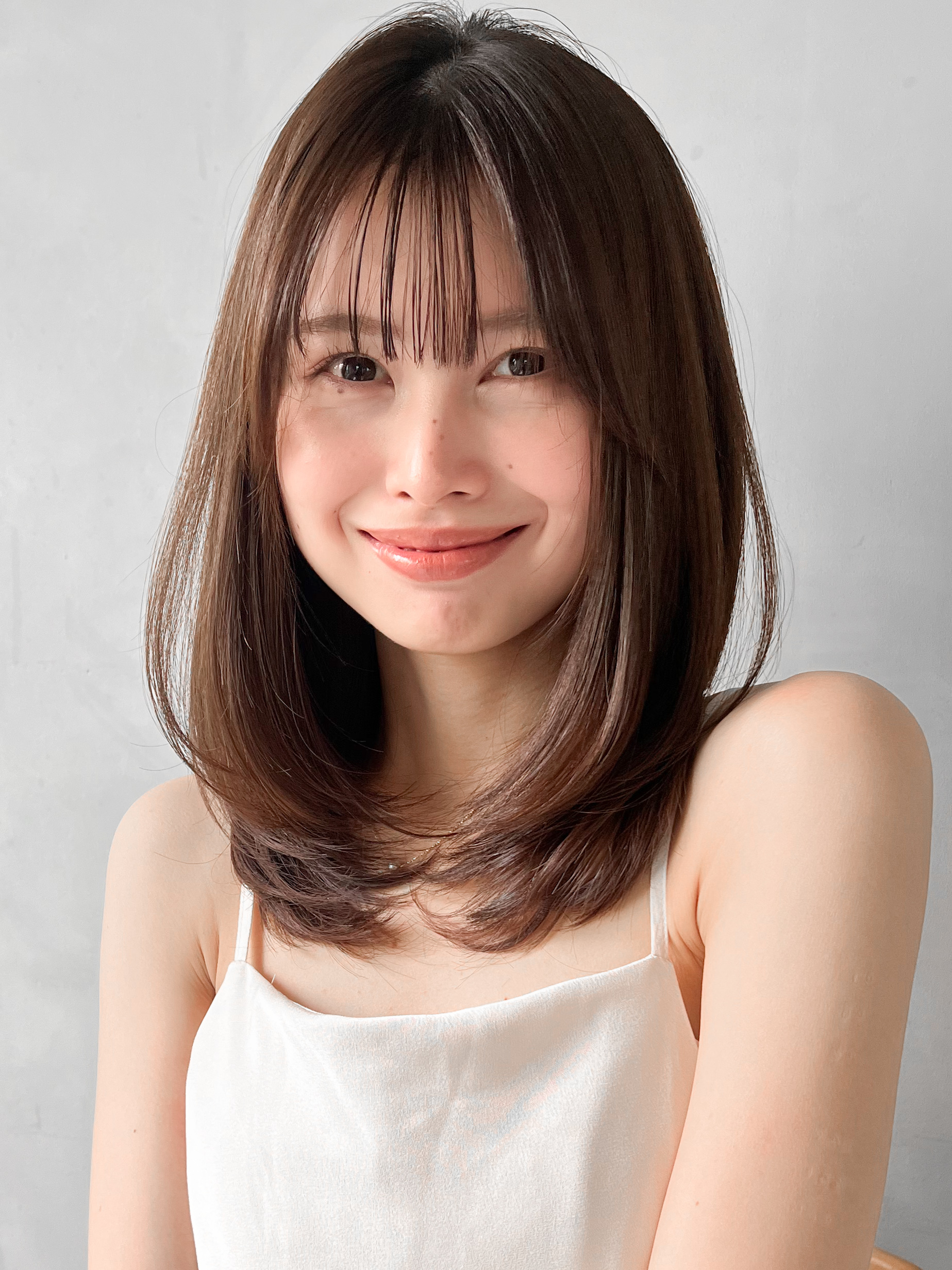 ミディアムレイヤーボブ